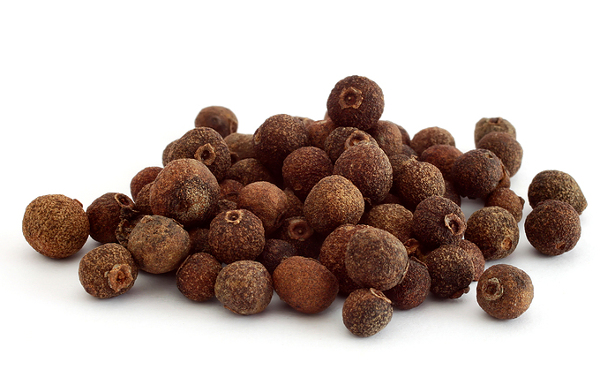 Allspice: Nutrients, Benefits, and Downsides