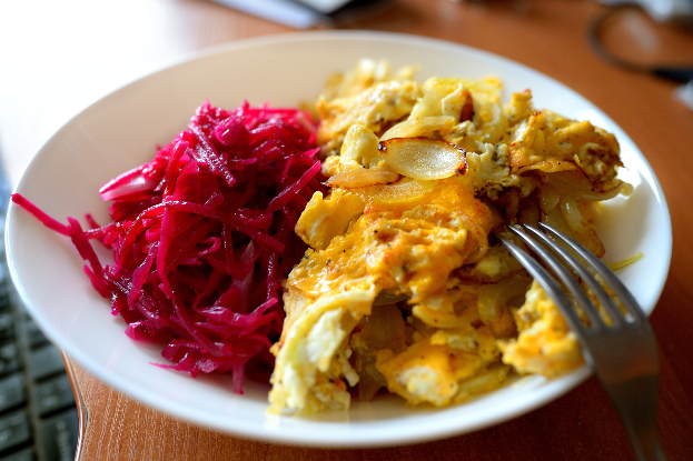 Recipes with Beets: Omelette with Kale, Beets & Goat Cheese