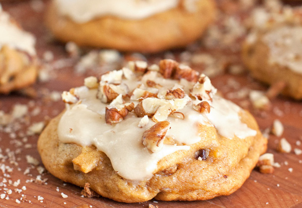 Recipes with Tahini: Maple Cream Walnut Cookies