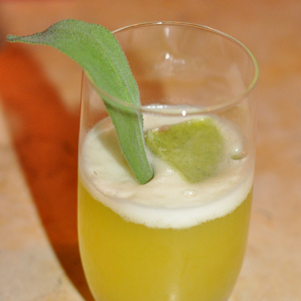 Recipes with Sage: Vanilla Soda with Mint & Sage