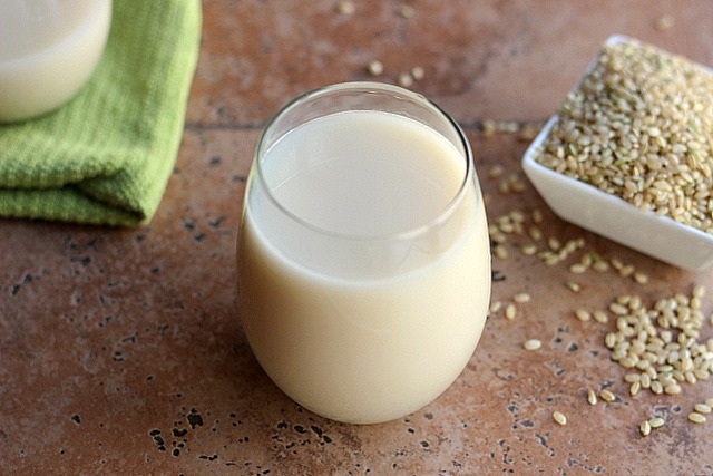 Recipes with Milk: Tahini Milk and Honey