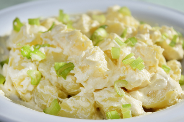 Recipes with Salt (Mineral Salt): Potato Salad with Cilantro Yogurt Sauce