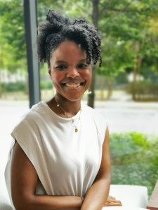 Teacher: Ashlynn-Williams